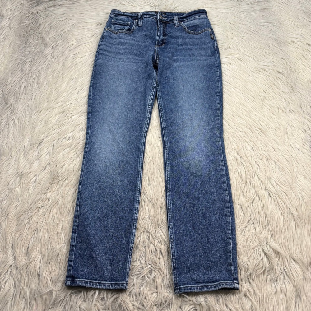 Silver Jeans Women's 28 Most Wanted Straight Leg Jeans Classic Normcore